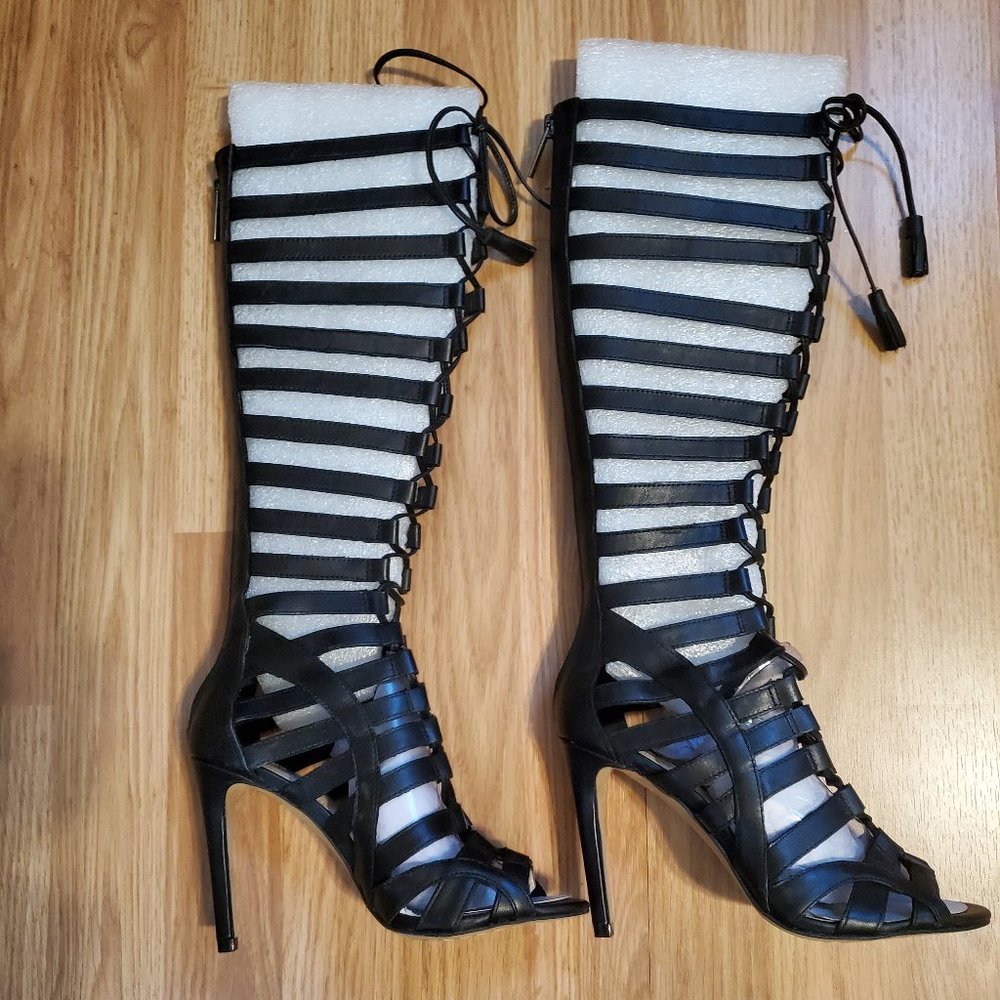 Knee High Gladiator Sandals Black Size 5.5 NWOT
